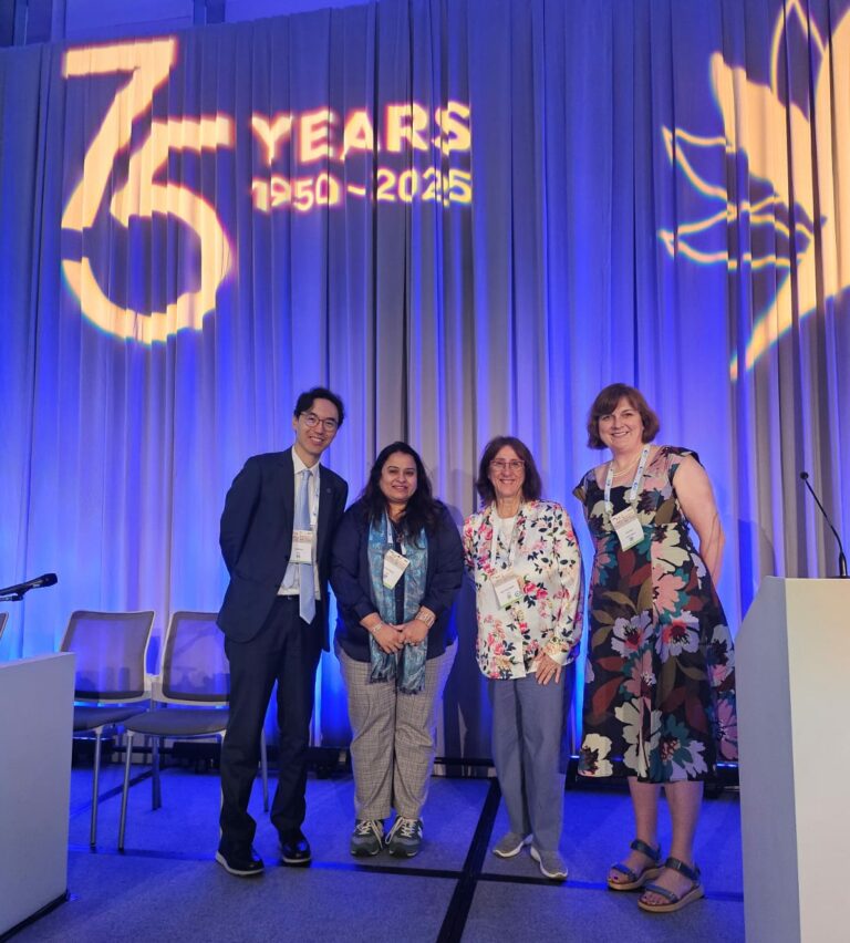 Ronald Ma (China), Purvi Chawla (India), Maria Inês Schmidt (Brasil) e Jane Hirst (Reino Unido)