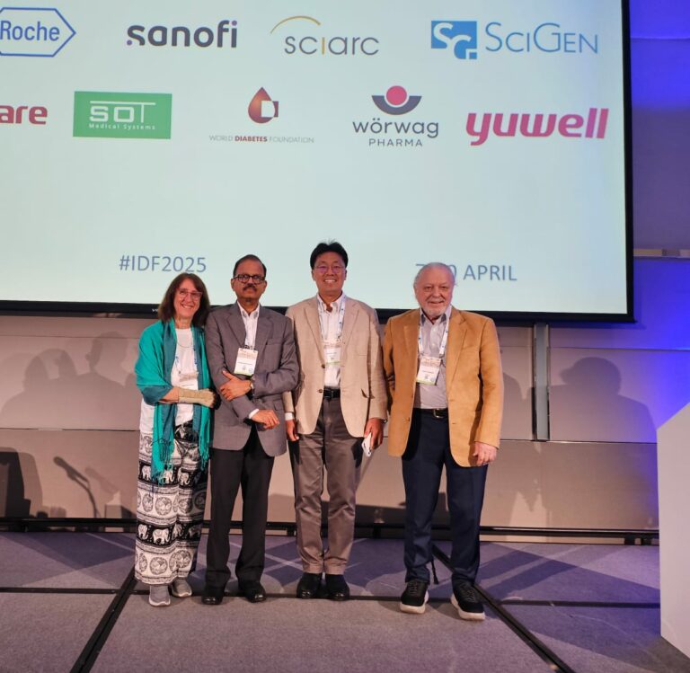 Maria Inês Schmidt (Brasil), Ambady Ramachandran (India), Soo-Heon Kwak (Coreia do Sul) e Jaakko Tuomilehto (Finlândia)